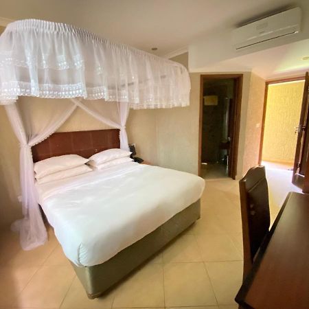 Sangana Lodge Моши Екстериор снимка
