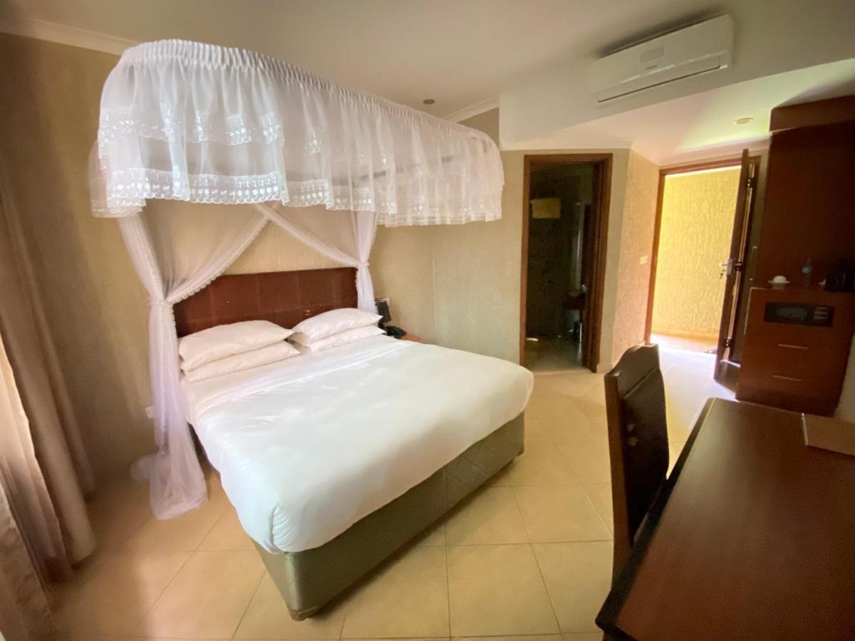 Sangana Lodge Моши Екстериор снимка