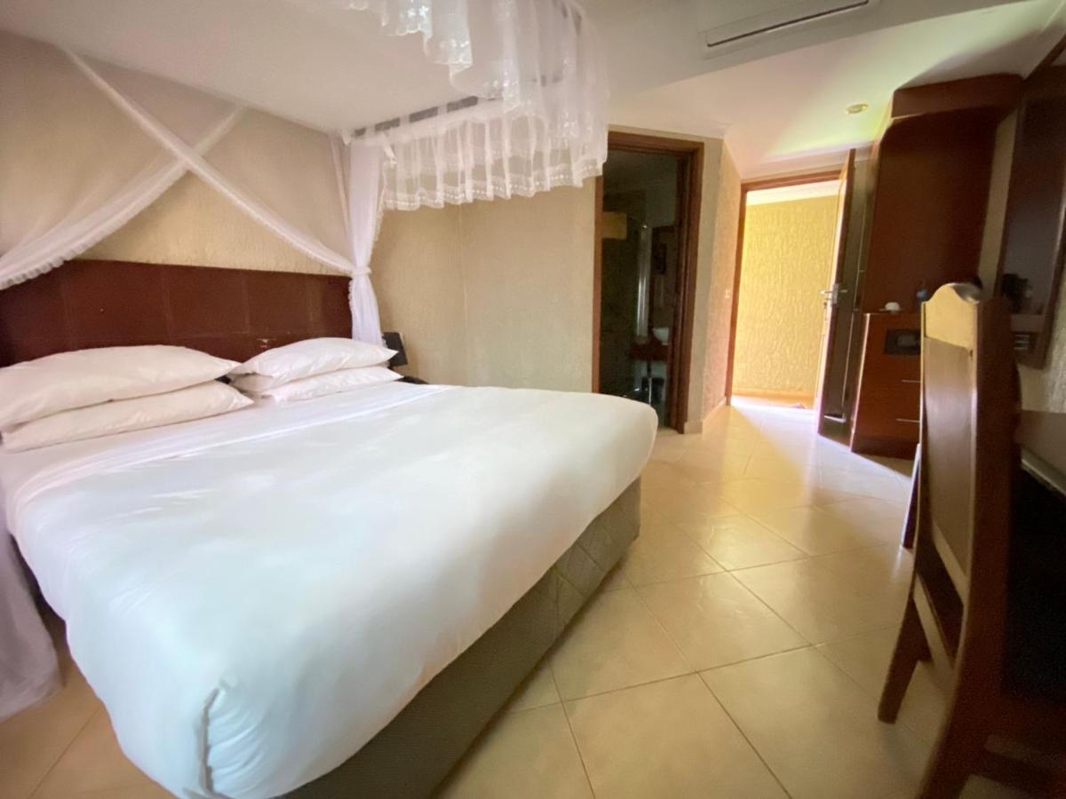 Sangana Lodge Моши Екстериор снимка