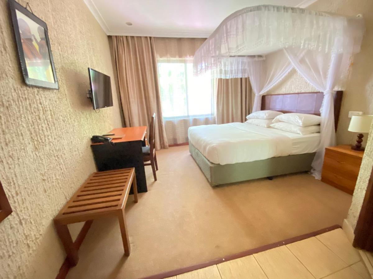 Sangana Lodge Моши Екстериор снимка
