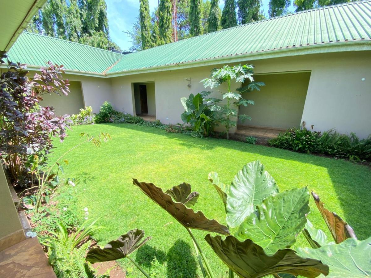 Sangana Lodge Моши Екстериор снимка