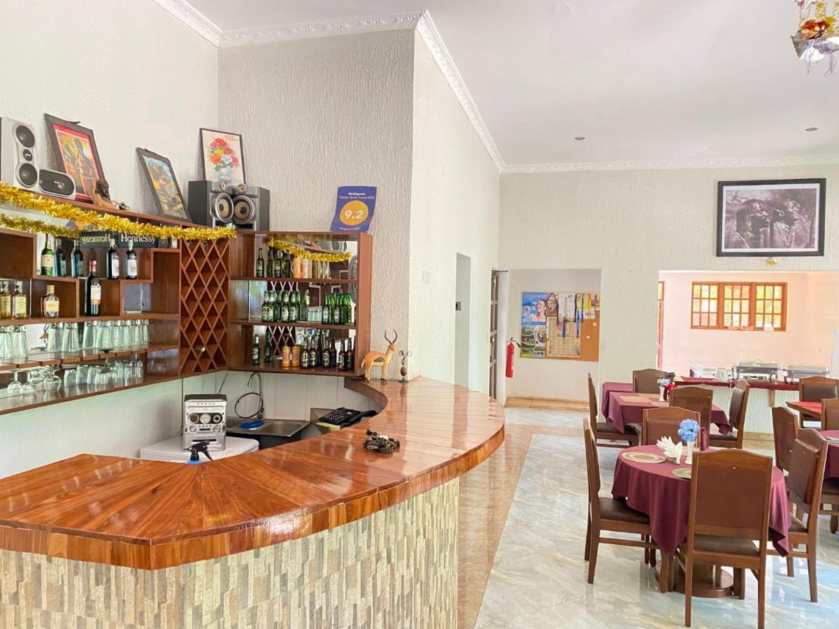 Sangana Lodge Моши Екстериор снимка