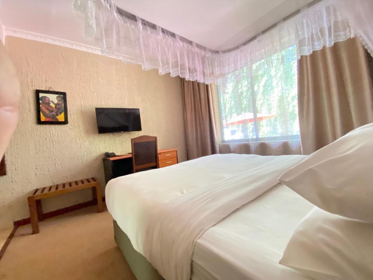 Sangana Lodge Моши Екстериор снимка