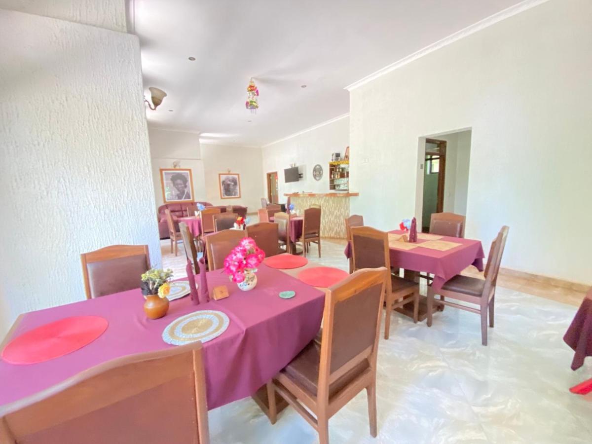 Sangana Lodge Моши Екстериор снимка