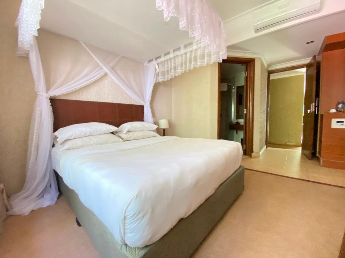 Sangana Lodge Моши Екстериор снимка