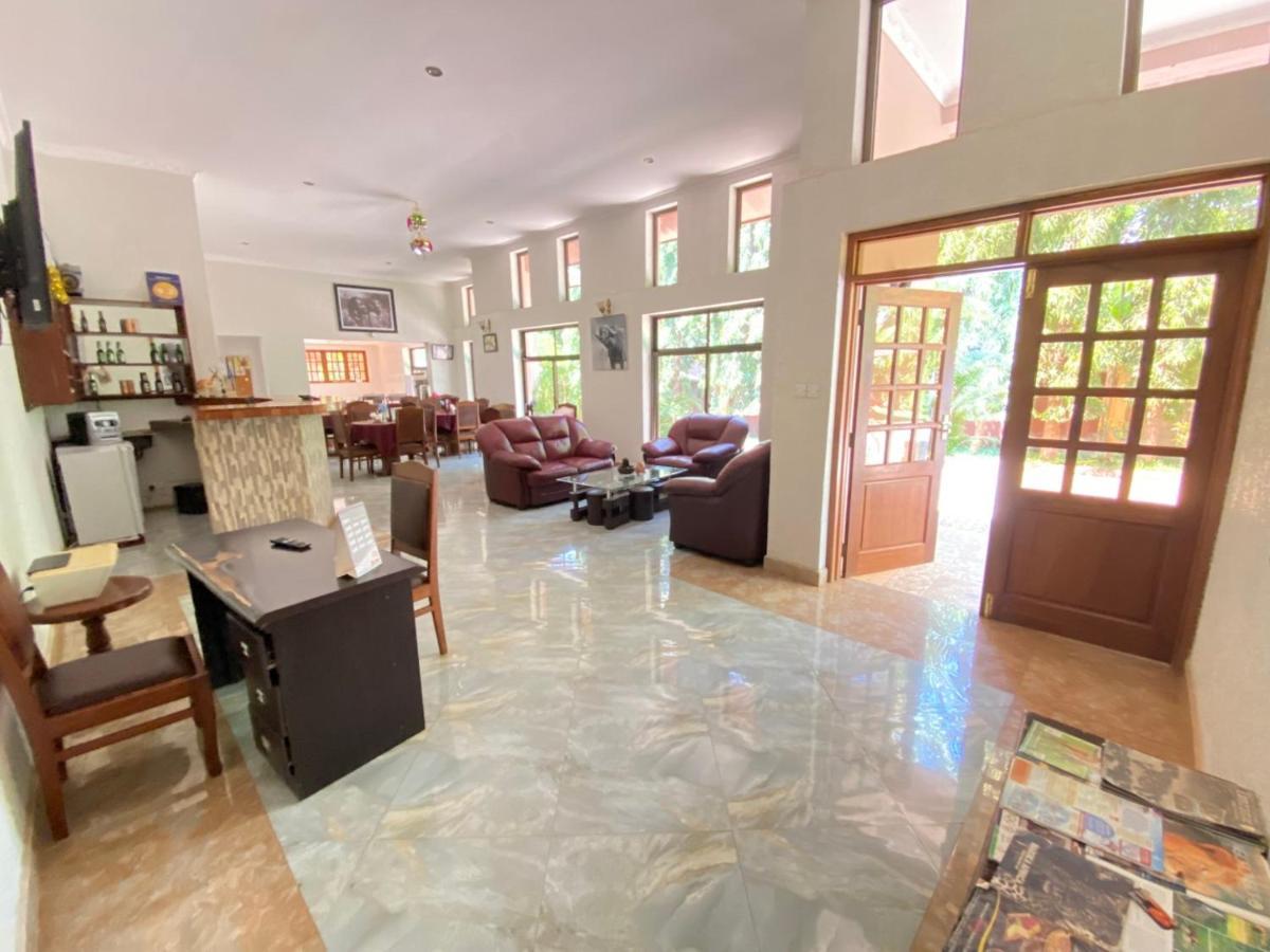 Sangana Lodge Моши Екстериор снимка